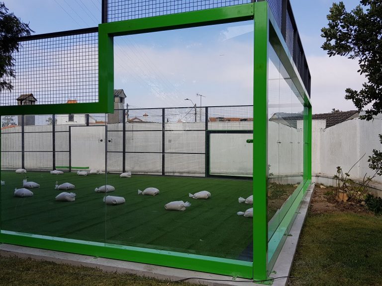 Pistas de Pádel en Rueda, instalación de pista de pádel de césped artificial