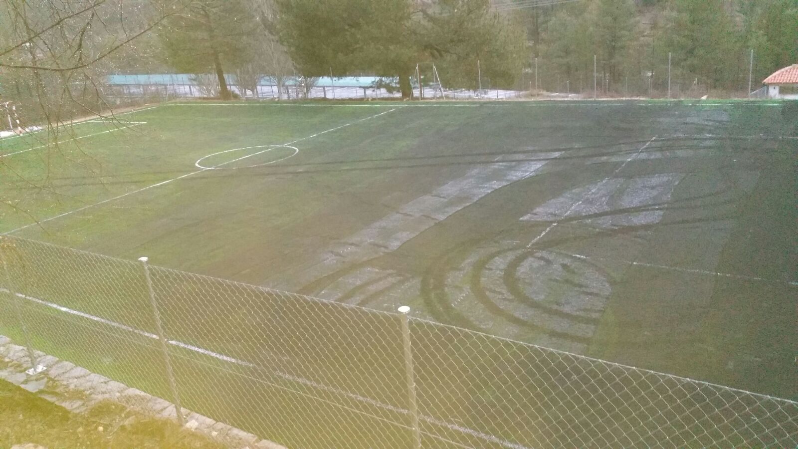 Campo de fútbol de césped artificial construido en Cuenca