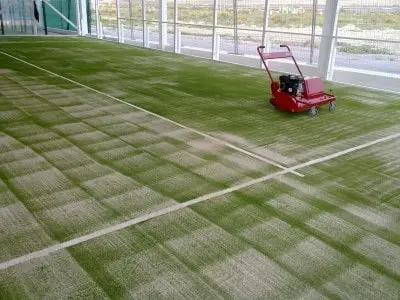 Trucos para un buen mantenimiento para tu pista de pádel en Cáceres Trucos para un buen mantenimiento para tu pista de pádel en Cáceres